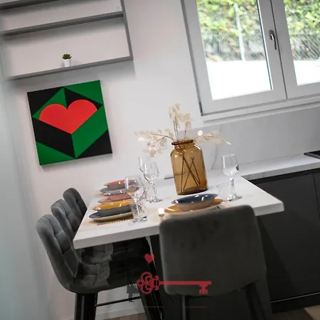 Apartment Sofia 4 - 5min Station -by Easylife Swiss