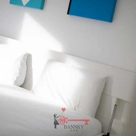 Sofia 4 - 5min Station -by Easylife Swiss * Lugano