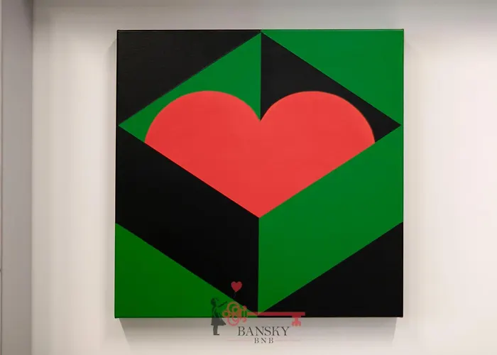 Sofia 4 - 5min Station -by Easylife Swiss Daire Lugano