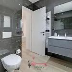 Sofia 4 - 5min Station -by Easylife Swiss