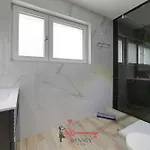 Sofia 4 - 5min Station -by Easylife Swiss